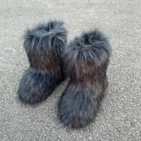 Raccoon fur plush snow boots, perfect for winter warmth and style - Rafaga1