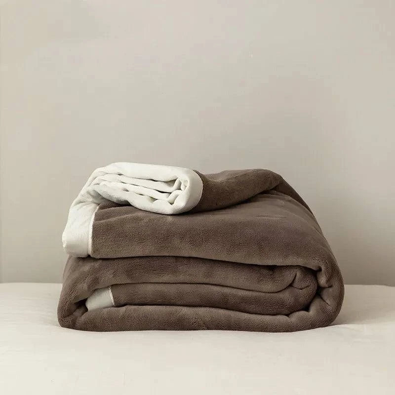 Simple Japanese Style Plain Milk Velvet Casual Blanket - Rafaga1