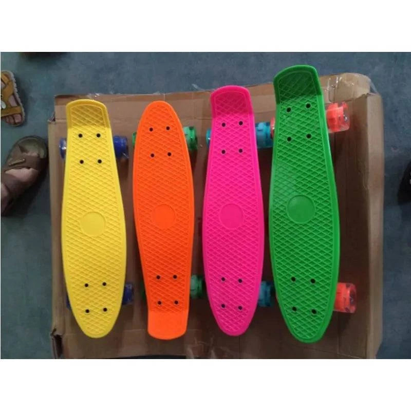 Fashion Creative Personality Wheel Four-wheel Skateboard - Rafaga1